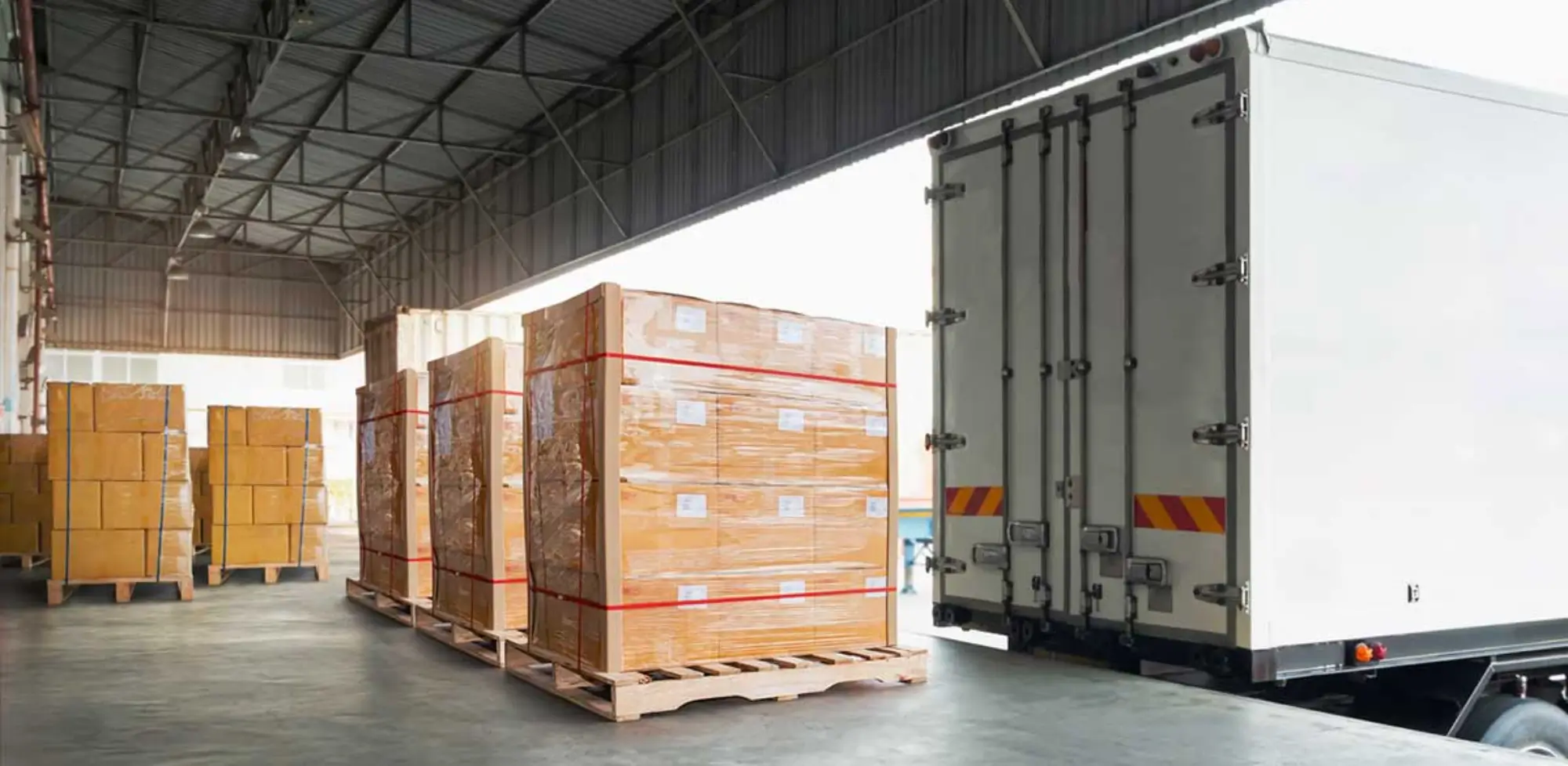 Less-than-Truckload services by Vektor Logistics